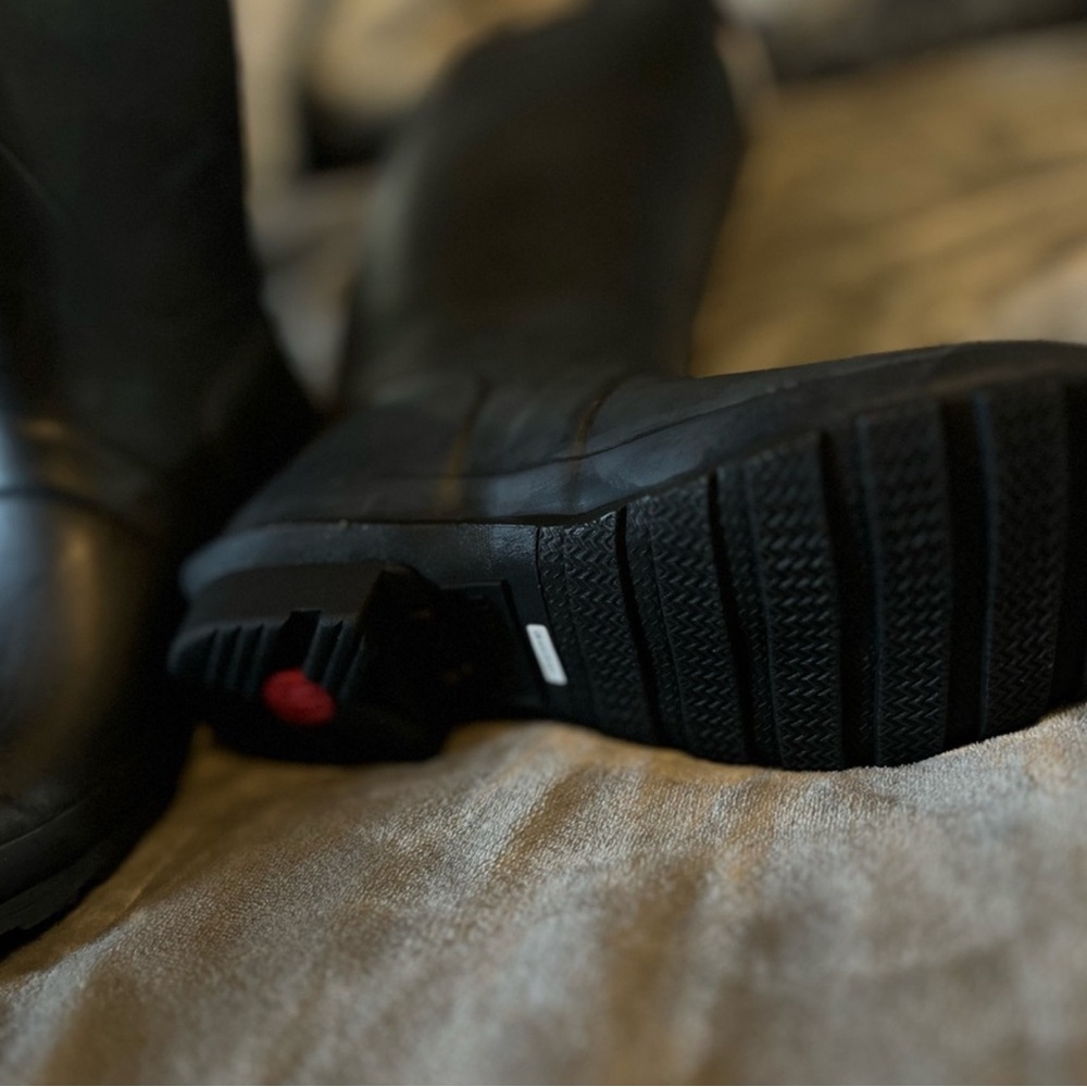 Hunter Rain Boots - Picture 3 of 4